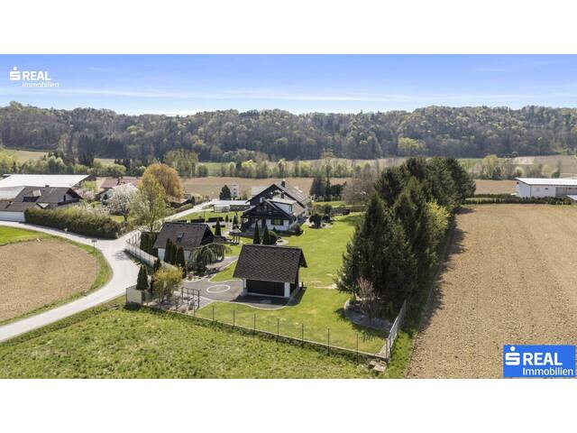 Immobilie in Ottendorf an der Rittschein - Diskreter Landsitz mit Garten-Idylle & Nebengebäuden – Stilvolle Villa in Ottendorf an der Rittschein - Bild 1