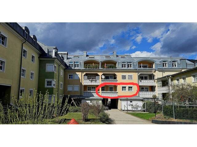 Immobilie in Lienz - Zentrumsnahe Eigentumswohnung mit Südbalkon und Tiefgaragenstellplatz in Lienz - Bild 1