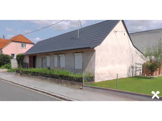 Immobilie in Schrattenberg bei Poysdorf - Baugrundstück mit Abbruchobjekt nahe Poysdorf - Ihr Neubauprojekt im Weinviertel - Bild 2