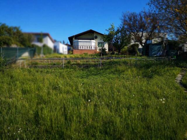 Immobilie in Stetten - Kleines Haus, großes Grundstück mit Fernblick - Ruhelage nahe Wien, ideal für Pärchen - Bild 2
