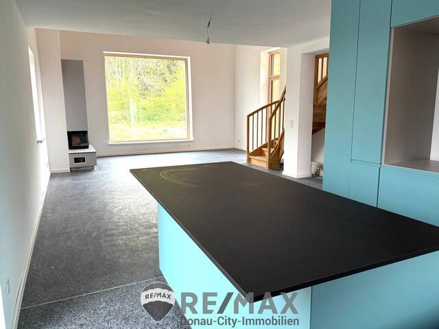 Immobilie in Elsbach - Idyllisch & grandios - Ihr modernes Luxus-Haus mit Pool! - Bild 1