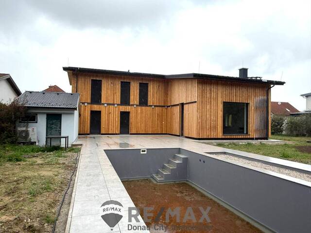 Immobilie in Elsbach - Idyllisch & grandios - Ihr modernes Luxus-Haus mit Pool! - Bild 4