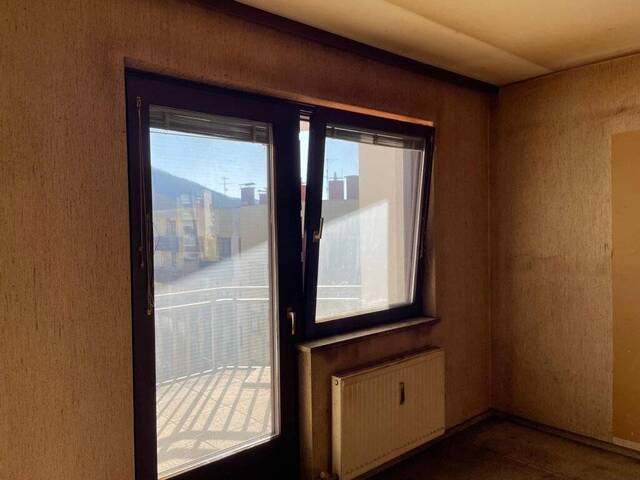 Immobilie in Kindberg - Helle 3-Zimmer-Wohnung mit Loggia in Kindberg, Steiermark - nur 77.000 €! - Bild 2