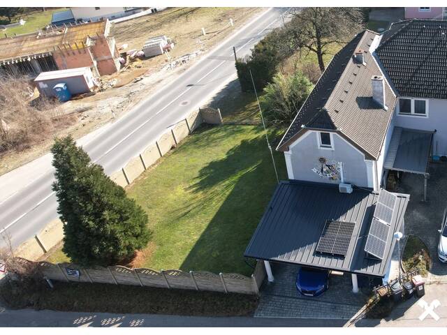Immobilie in Ried am Riederberg - Attraktives Wohnhaus mit zwei Wohneinheiten und Garten nahe Wien - Bild 2
