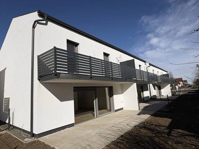 Immobilie in Zettling - Provisionsfrei ! Zwei hochwertige NEUBAU-Doppelhaushälften ca. 112 m² mit PV-Anlage & Wärmepumpe! - Bild 4