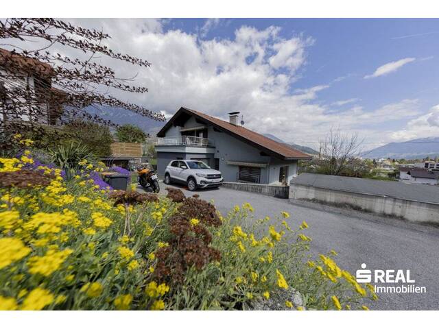 Immobilie in Wattens - Rarität am Kreuzbichl – Traumhaus in absoluter Bestlage von Wattens mit Panorama & Garten - Bild 0