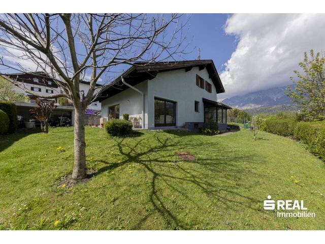 Immobilie in Wattens - Rarität am Kreuzbichl – Traumhaus in absoluter Bestlage von Wattens mit Panorama & Garten - Bild 1