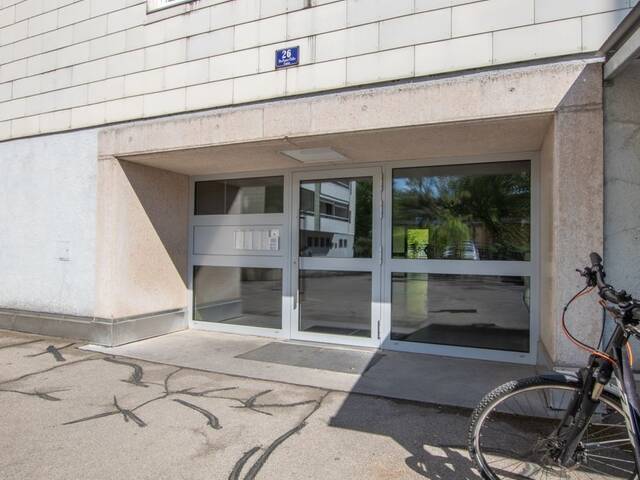 Immobilie in Klagenfurt - Zentrale 4-Zi-Wohnung zwischen Innenstadt und LKH - WG tauglich - Bild 2