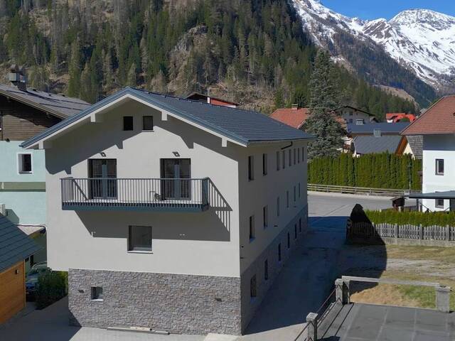 Immobilie in Mallnitz - Maisonette zwischen Gipfeln und Stille, privates Spa, moderner Hotelstandard - Bild 1