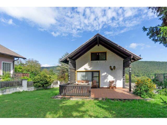 Immobilie in Fahrafeld - Idyllisches Landhaus in Wohnsiedlung am Waldesrand mitten im Triestingtal, südliches Bergland vor Wien - Bild 0