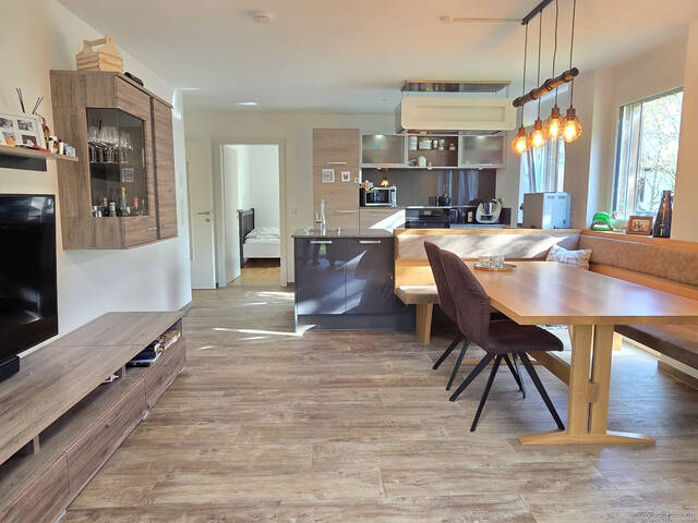 Immobilie in Ludesch - Stilvolle 4-Zimmer-Gartenwohnung in Ludesch mit moderner Ausstattung & sonniger Ruhelage - Bild 2