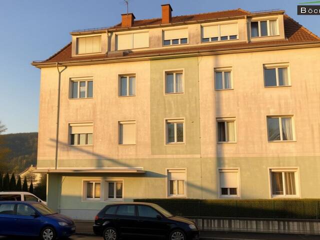 Immobilie in Knittelfeld - Sanierungsbedürftige 2,5-Zimmer-Dachgeschosswohnung mit Kaminanschluss in begehrter Lage von Knittelfeld - Bild 0