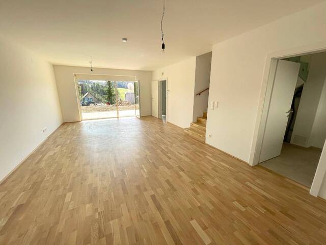 Immobilie in Gleisdorf - Charmantes Eckreihenhaus mit Gartenidylle und sonniger Terrasse in ruhiger Lage - Bild 1