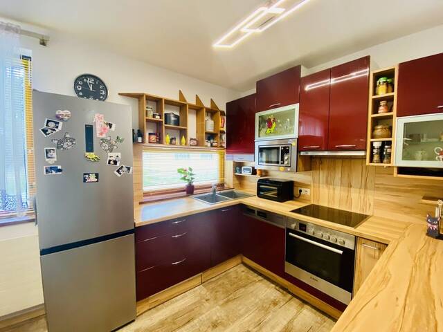 Immobilie in Zeltweg - Lebensqualität pur: Gartenwohnung im EG mit 4 Zimmern, Terrasse & Garage - Bild 1