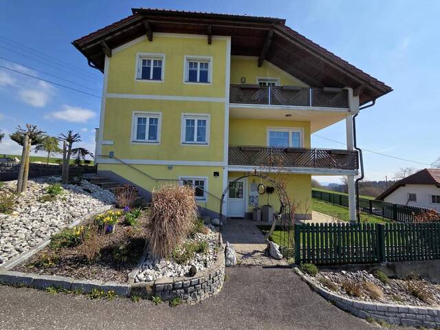 Immobilie in Rechberg - Mehrfamilienhaus in Rechberg mit Gartenidylle und vielseitigem Nutzungspotenzial - Bild 0