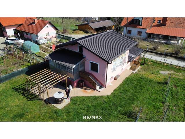 Immobilie in Bad Radkersburg - IN SLOWENIEN! Winzerhaus mit Weingarten und Blick bis zum Horizont! - Bild 2