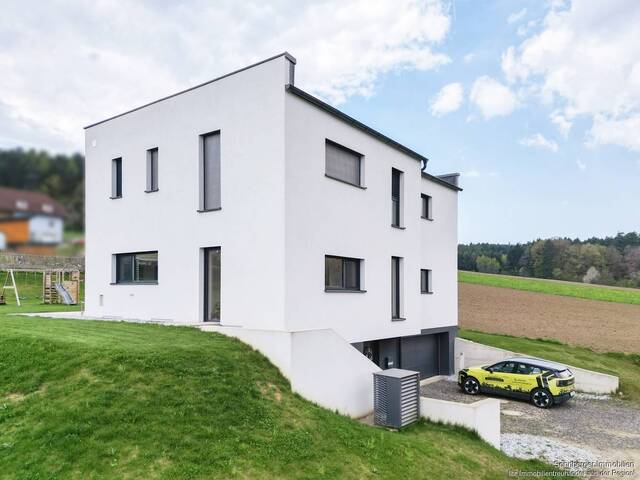 Immobilie in Maria Taferl - CUBISSIMO – moderne Architektur trifft atemberaubenden Panoramablick in Maria Taferl - Bild 1