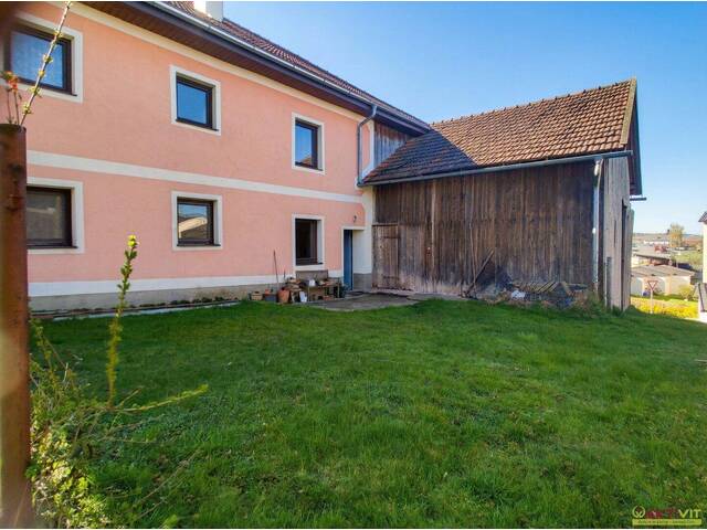 Immobilie in Altheim - Wohnhaus mit 9 Zimmern, großem Grundstück und vielseitigen Nebenflächen in Altheim. - Bild 1