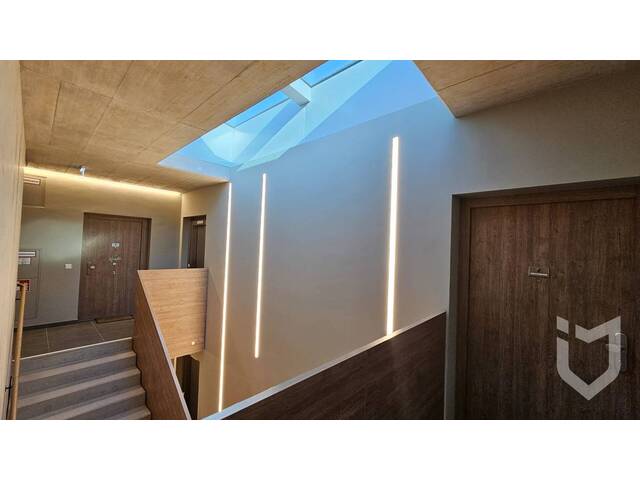 Immobilie in Bad Hall - EXKLUSIVES PENTHOUSE MIT POOL & SAUNA 74 M² WOHNFLÄCHE | 56 M² DACHTERRASSE - Bild 1