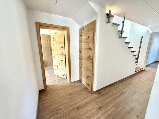 Immobilie in Glanegg - Kernsaniertes Einfamilienhaus mit Zubau - Charmante Grün-Lage nahe Stadt Salzburg - Bild 2