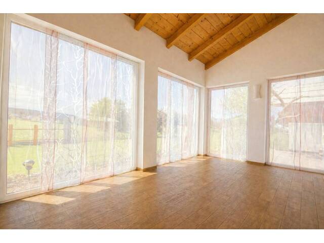 Immobilie in Moosdorf - Wohntraum mit Doppelgarage und toller Ausstattung - Bild 1