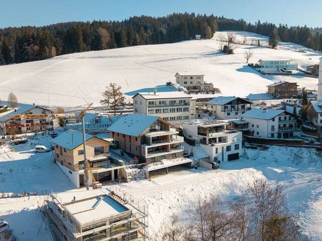Immobilie in Eichenberg - Eichenberg am Bodensee: Moderne Ferienwohnung mit Zweitwohnsitzmöglichkeit und aufwandsloser Kurzzeitvermietung auf Wunsch - Bild 1