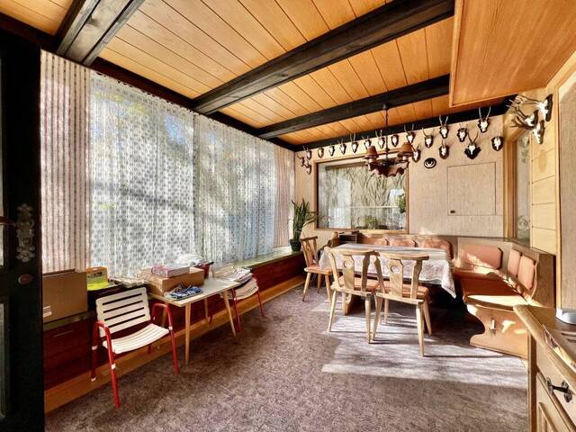 Immobilie in Theresienfeld - DER NÄCHSTE SOMMER KOMMT BESTIMMT - ca. 1.036 m² GFL - ca.100 m² WFL - 5 Zimmer - POOL - Garage - absolute Ruhelage - Potential zum Selbstgestalten - Bild 2