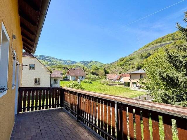 Immobilie in Spitz - Eigentumswohnung 1. Stock mit grosser Terrasse in der schönen Wachau - Bild 0