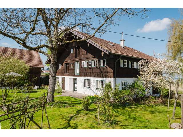 Immobilie in Mehrnbach - Kleinod im Grünen! Historischer Bauernhof mit Seele nahe Ried im Innkreis - Bild 2