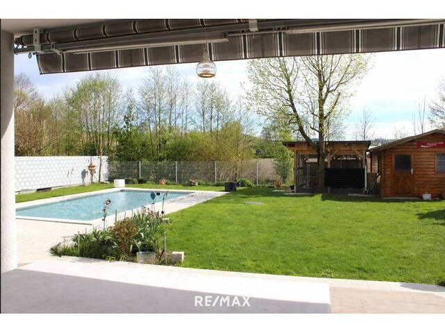 Immobilie in Krenglbach - Wunderschönes Haus in Krenglbach - mit Pool und in Grünlage! - Bild 2