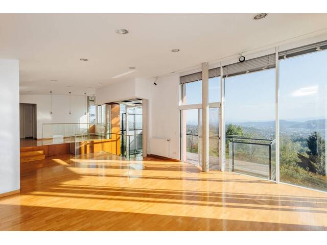 Immobilie in Weinitzen - In Bestlage vor den Toren von Graz - Villa auf 3000m2 Grund in Süd-West-Ausrichtung - Bild 3