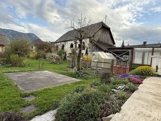 Immobilie in Wörschach - Gepflegtes Einfamilienhaus in sonniger Lage mit Carport und Nebengebäude - Bild 2