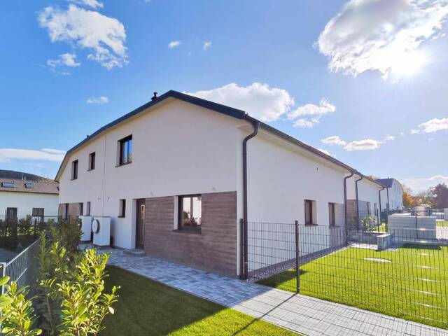 Immobilie in Gaaden - MODERNES WOHLFÜHLHAUS IM ZENTRUM VON GAADEN BEI MÖDLING - jetzt besichtigen - Bild 0