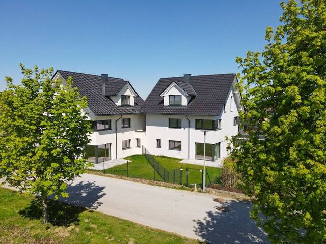 Immobilie in Lamprechtshausen - MODERNE DOPPELHAUSHÄLFTEN IN LAMPRECHTSHAUSEN - Bild 0