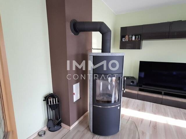Immobilie in Amstetten - Große 4-Zi-Wohnung mit 2 Balkonen, Stellplätzen & Wärmepumpenheizung in guter Lage von Amstetten! - Bild 2