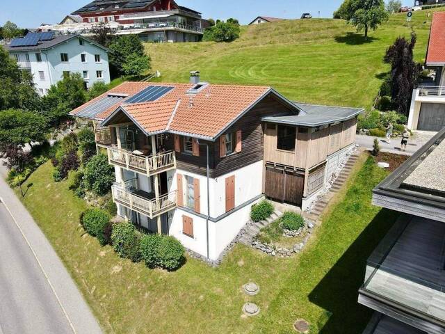 Immobilie in Sulzberg - Traumhaftes hochwertiges Chalet in AT Sulzberg einmalige Bergsicht Tolle Gelegenheit - Rarität - nahe Oberreute ( D ) - Bild 3