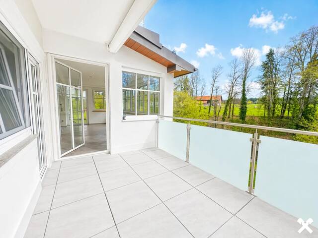 Immobilie in Eugendorf - Helle Traumwohnung mit Hallenbad in Ruhelage - Bild 3