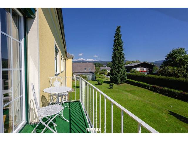 Immobilie in Velden am Wörther See - *Neuer Preis!* Charmante Eigentumswohnung mit Balkon & Kachelofen in Velden - Bild 3