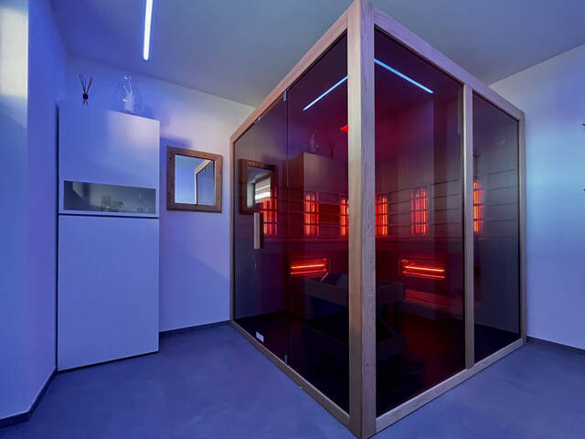Immobilie in Seeham - Modernes Architektenhaus mit Seeblick - Bild 4
