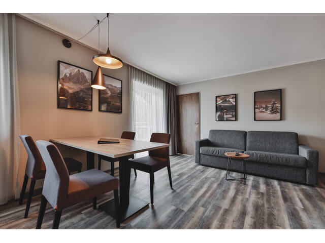 Immobilie in Seefeld in Tirol - INVESTOREN AUFGEPASST: Vollmöbliertes LUXUS-APARTMENT in TOPLAGE von Seefeld ab sofort zu kaufen! - Bild 1
