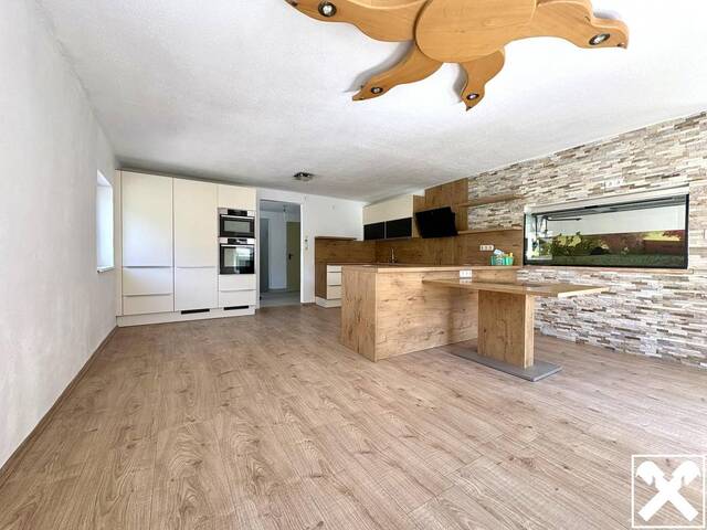 Immobilie in Reichenthal - Großzügiges Wohnhaus in ruhiger, sonniger Lage - Bild 3