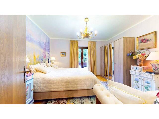 Immobilie in Hüttenberg - Viel Platz für Familie, Generationen oder Wohnen & Arbeiten – gepflegtes Haus in ruhiger Grünlage in Hüttenberg - Bild 3