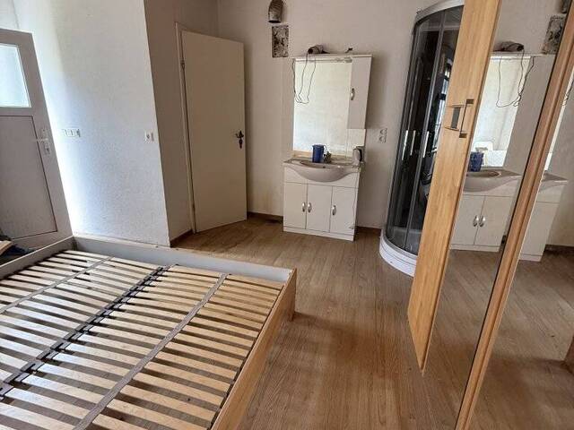 Immobilie in Markt Neuhodis - Kleines Einfamilienhaus mit Potenzial & Photovoltaik - Bild 4