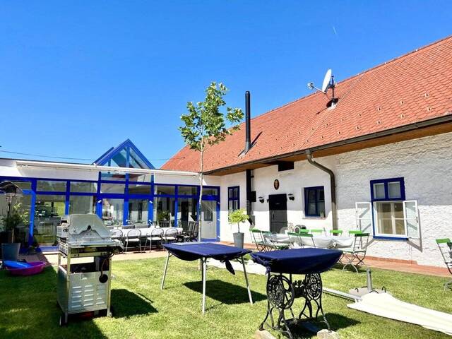 Immobilie in Lackendorf - Wohnen, wo andere Urlaub machen – Traumhafter Streckhof mit Geschichte & Stil - Bild 3