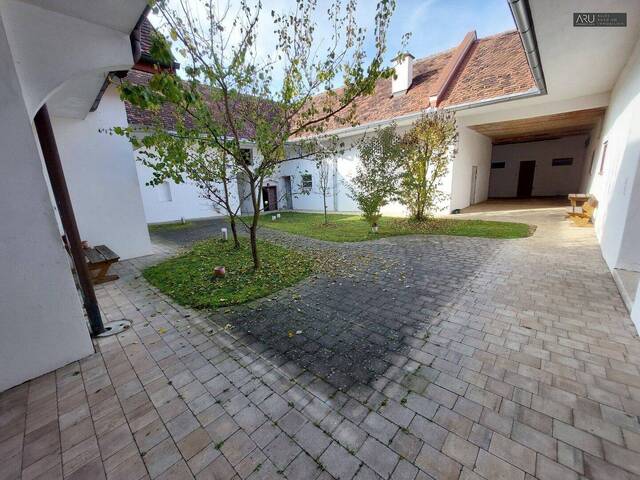 Immobilie in Burgau - **Schöner Vierkanthof in guter Lage ausbaufähig** - Bild 3