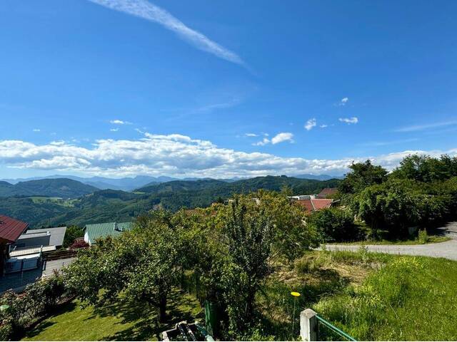 Immobilie in Nußbach - EINFAMILIENHAUS MIT PANORAMABLICK AUF DIE BERGE ! - Bild 1
