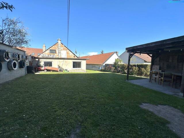 Immobilie in Föllim - Idyllisches Einfamilienhaus mit Wintergarten & Nebengebäude - Bild 3