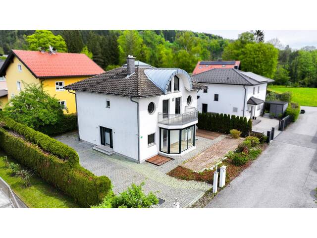 Immobilie in Oberalm - Sehr schönes Einfamilienhaus mit viel Platz in Oberalmer Bestlage - Bild 1