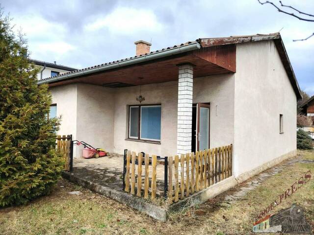 Immobilie in Wampersdorf - Einfamilienhaus mit Potential in Wampersdorf! Ruhige Siedlungslage! - Bild 0
