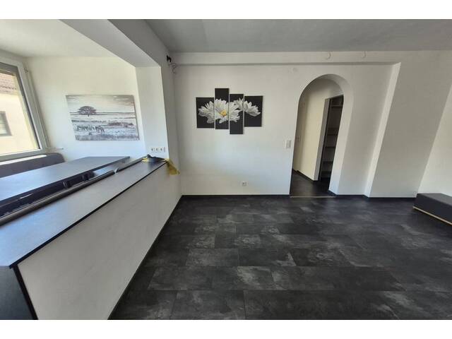 Immobilie in Gunskirchen - NEUER PREIS: kernsanierte 3-Zimmer-Wohnung mit südseitiger Loggia - Bild 4